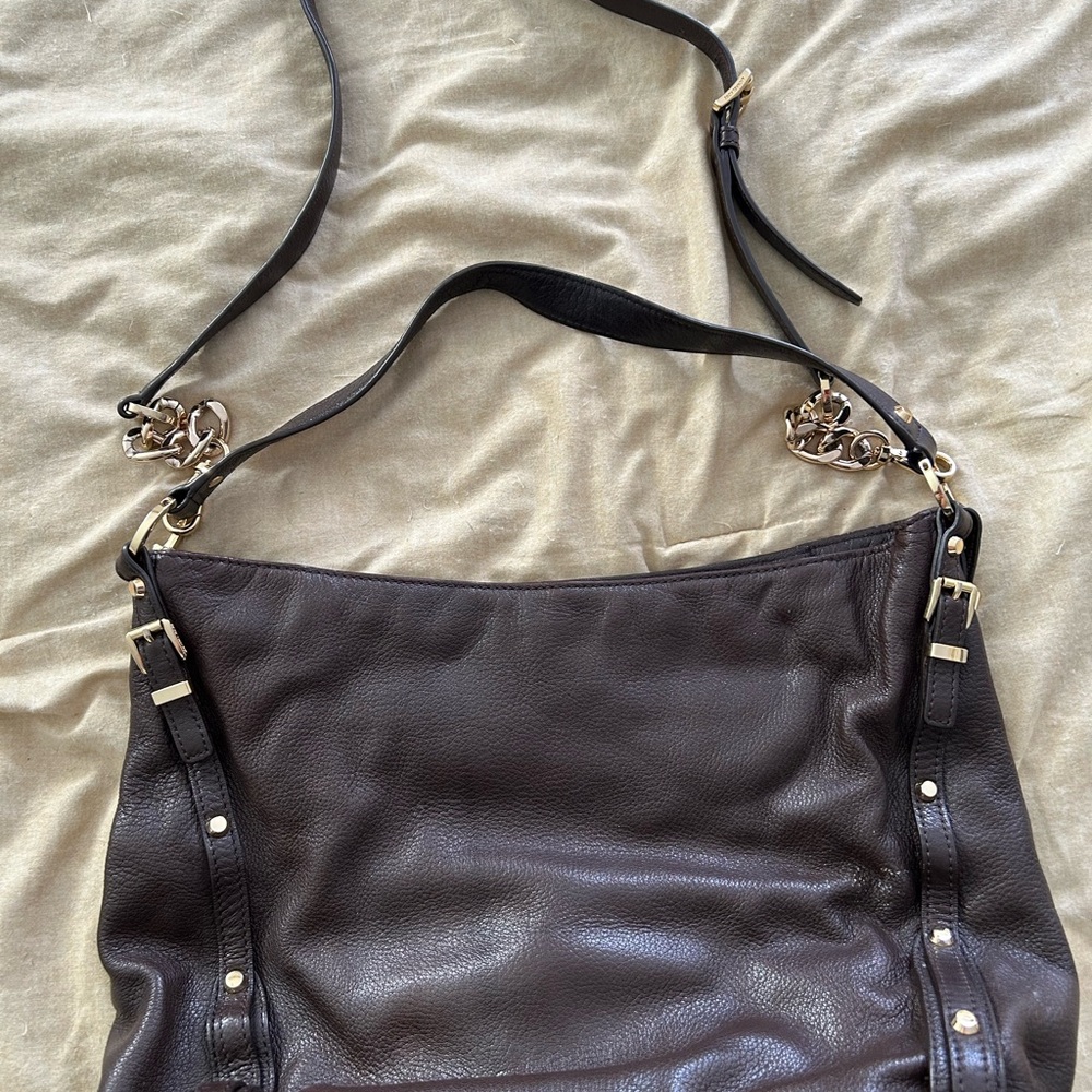 Michael Kors Leigh Dark Brown Shoulder Bag with Gold Accents - Picture 2 of 4
